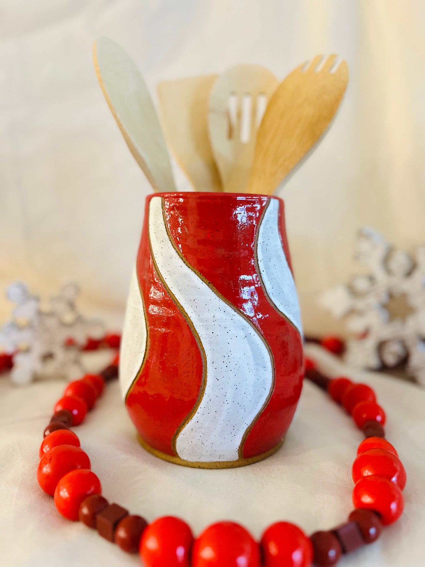 Candy Swirl Utensil Holder