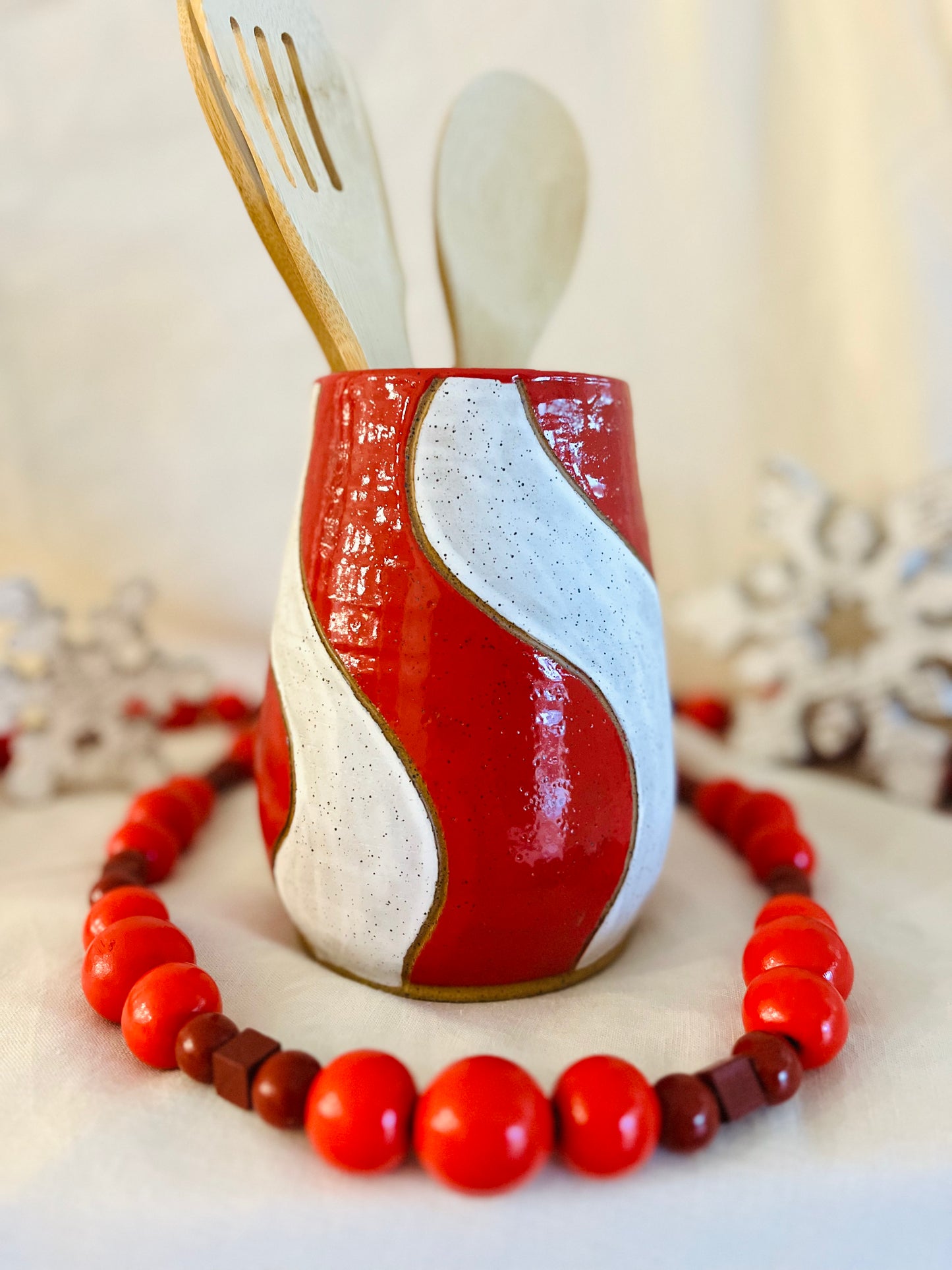 Candy Swirl Utensil Holder