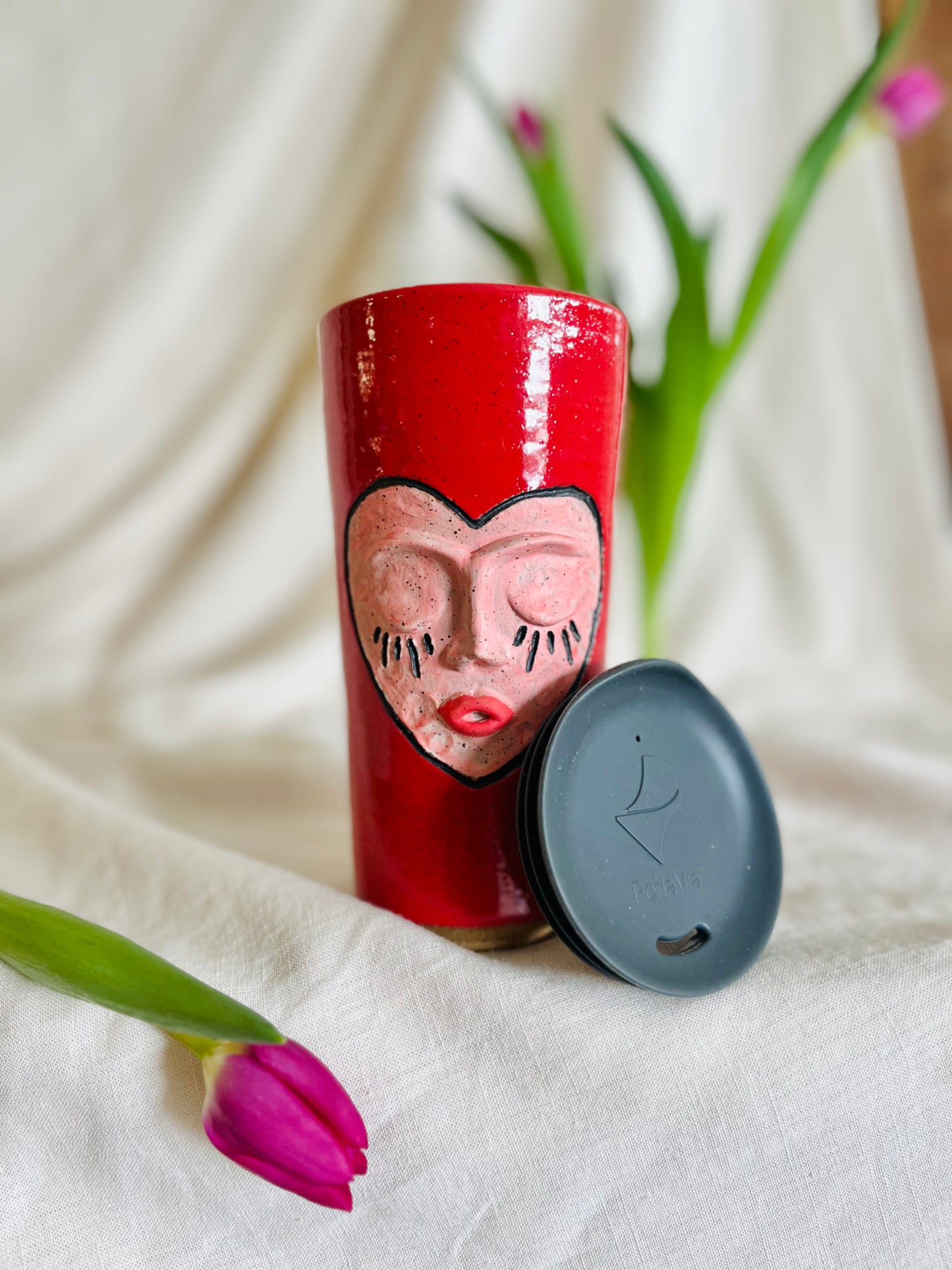 Face Heart Travel Cup