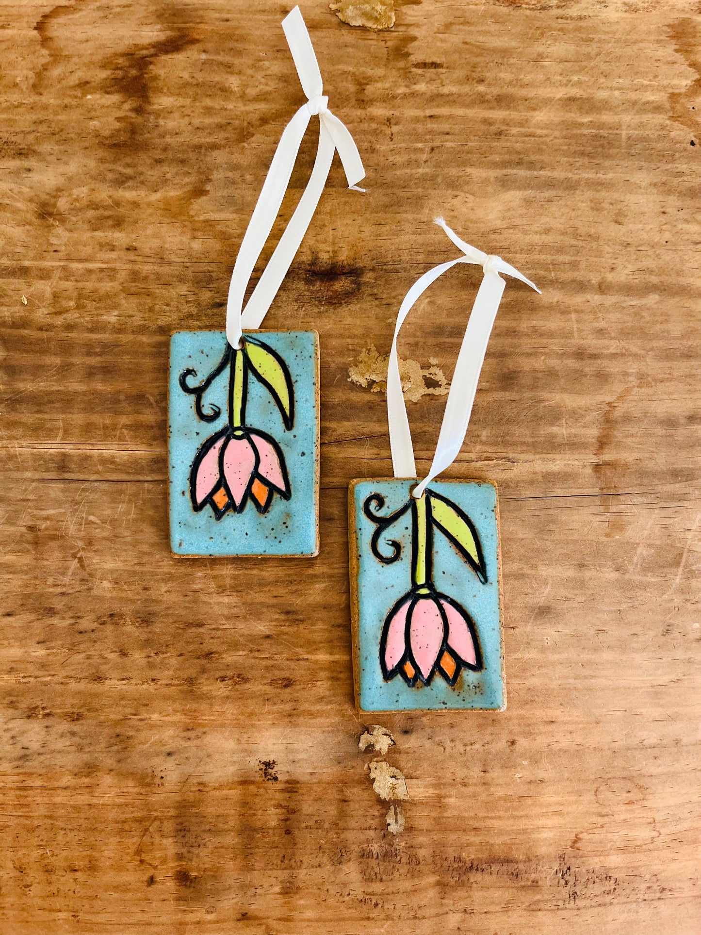 Ornament: stained glass (set of 2)