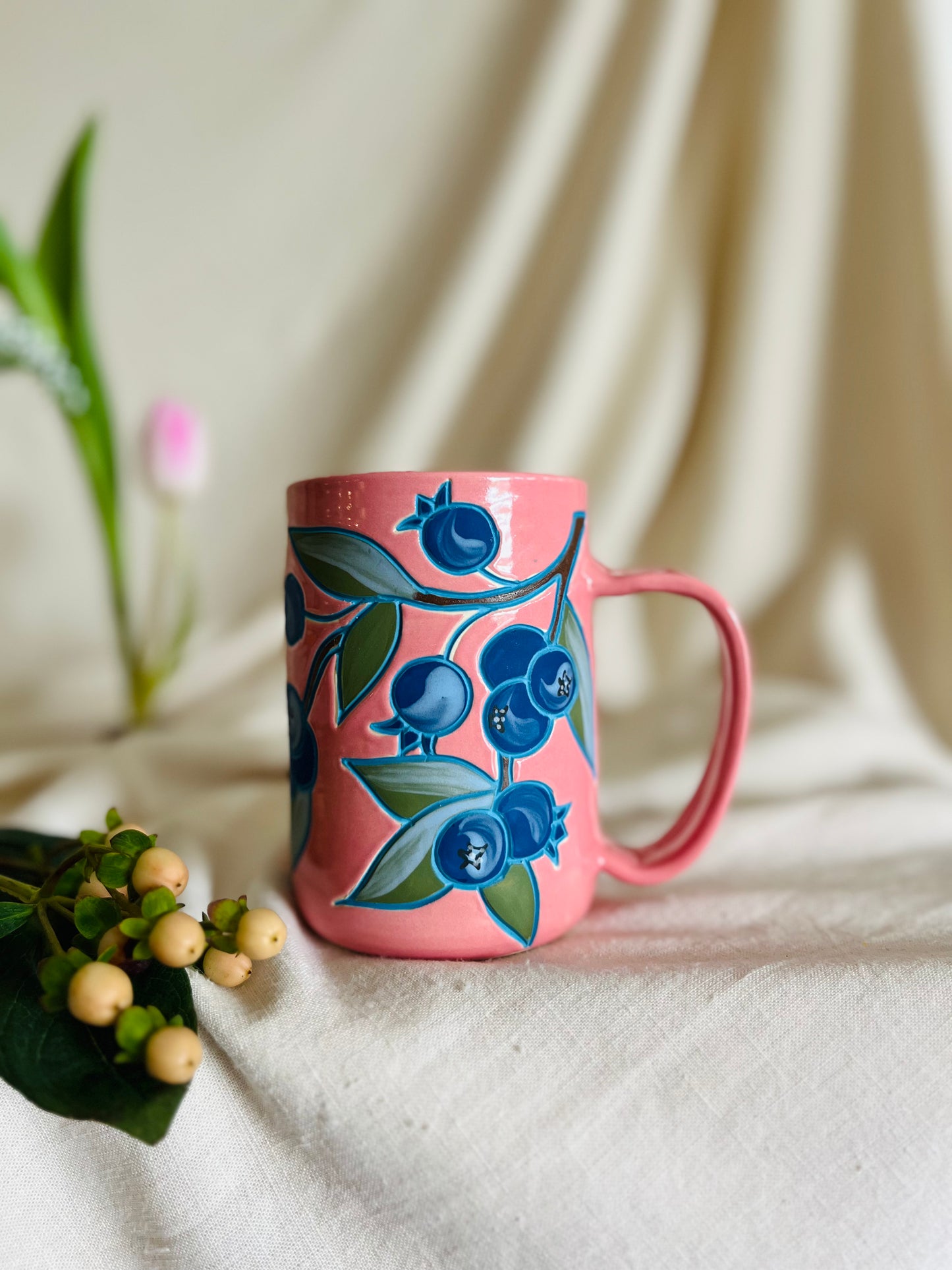 Blueberry Mug: pink