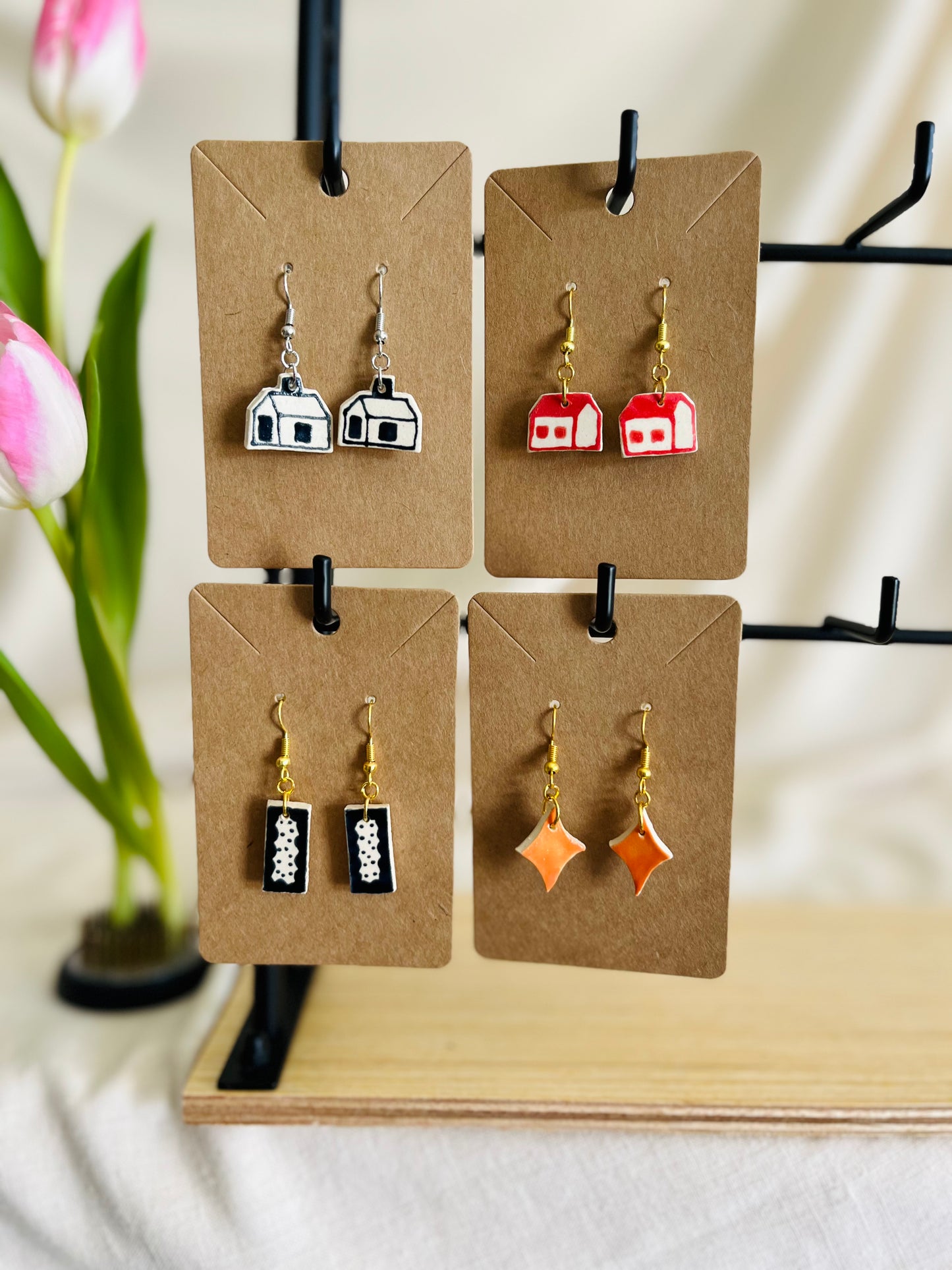 Earrings: dangles