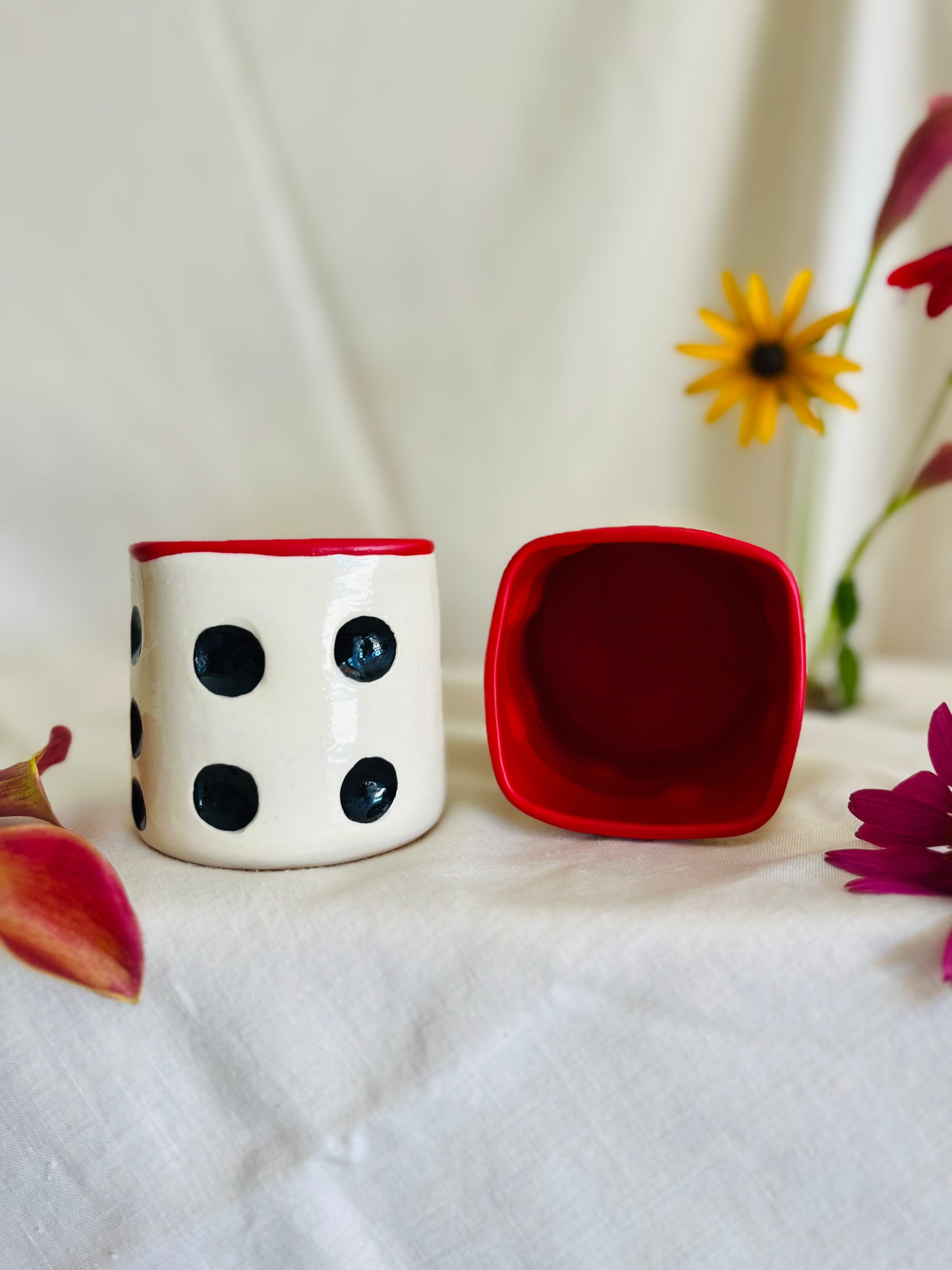 Dice Cup Set