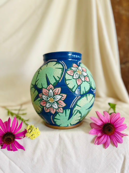 Lily Pad Moon Vase