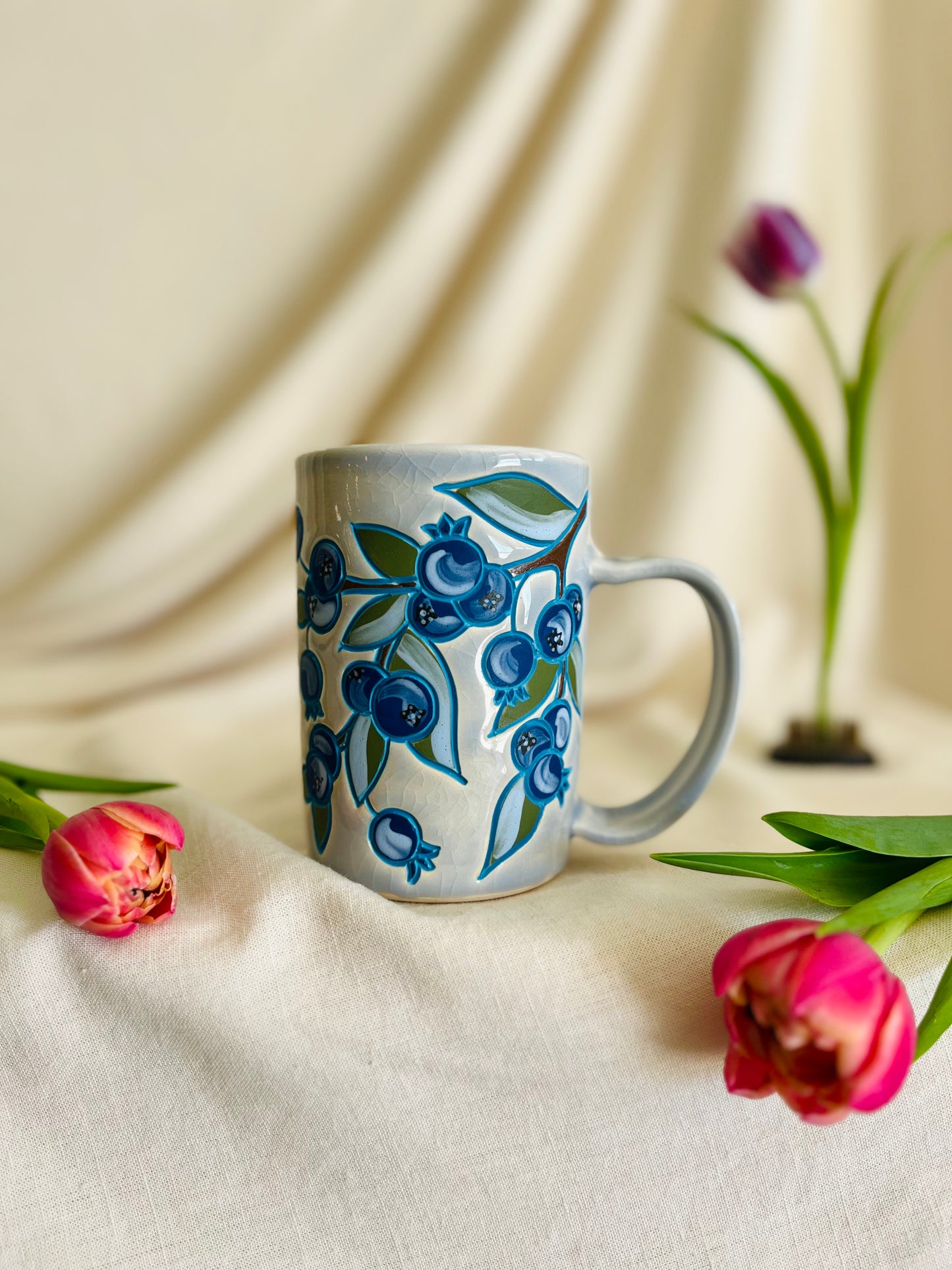 Blueberry Mug: cloud blue