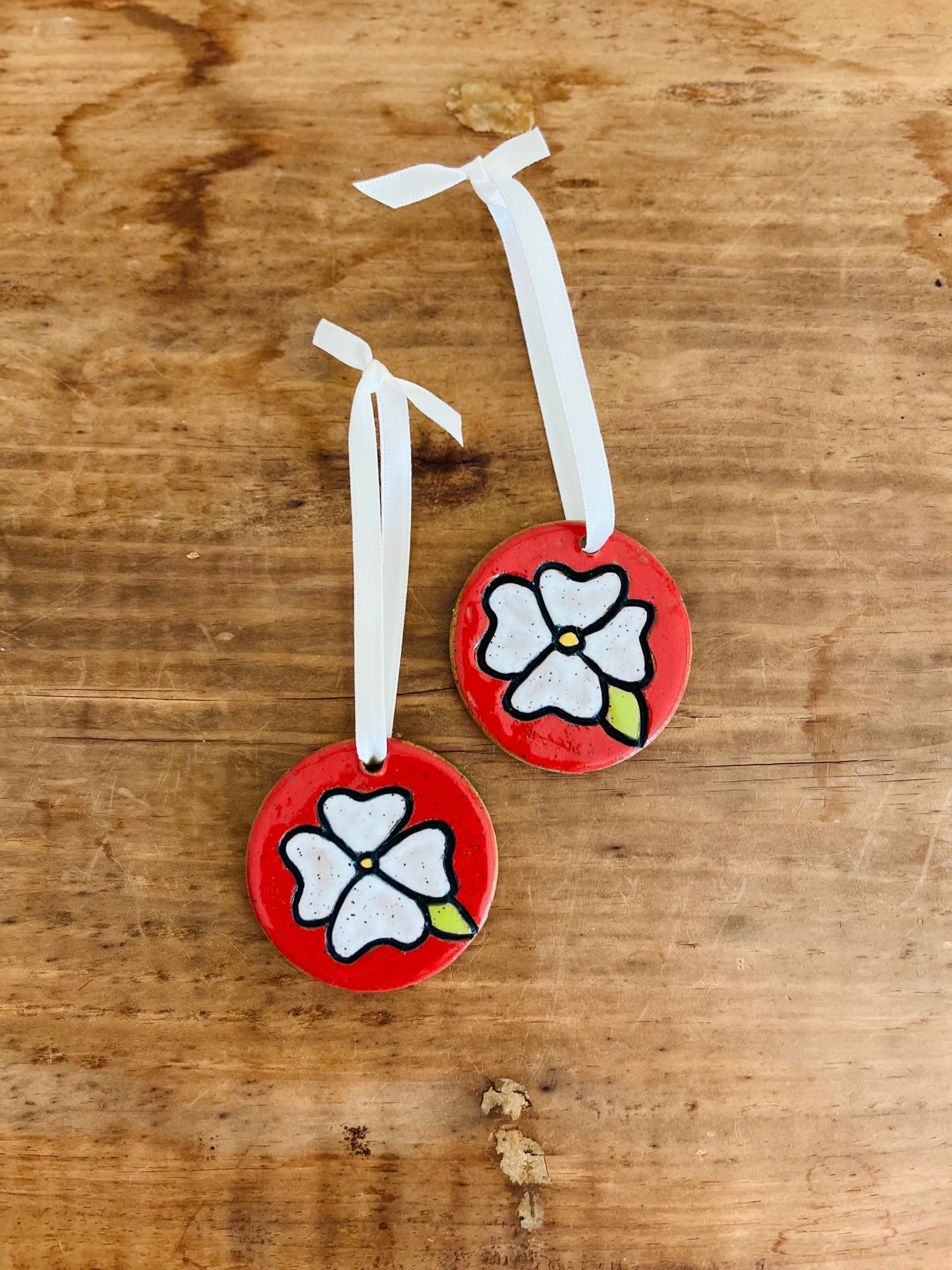 Ornament: stained glass (set of 2)