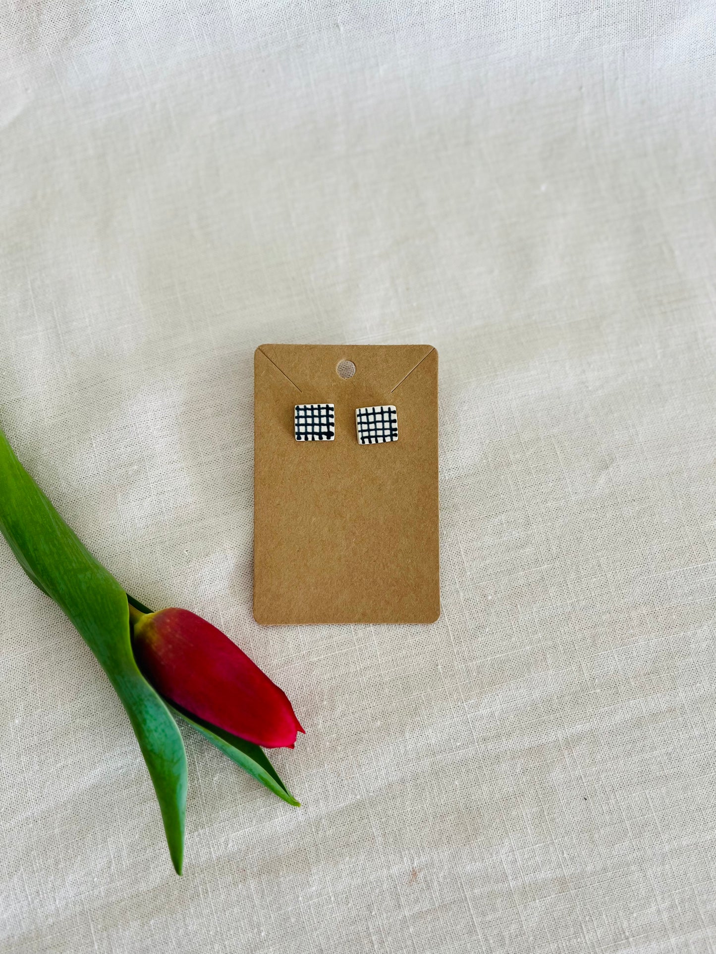 Earrings: valentines studs