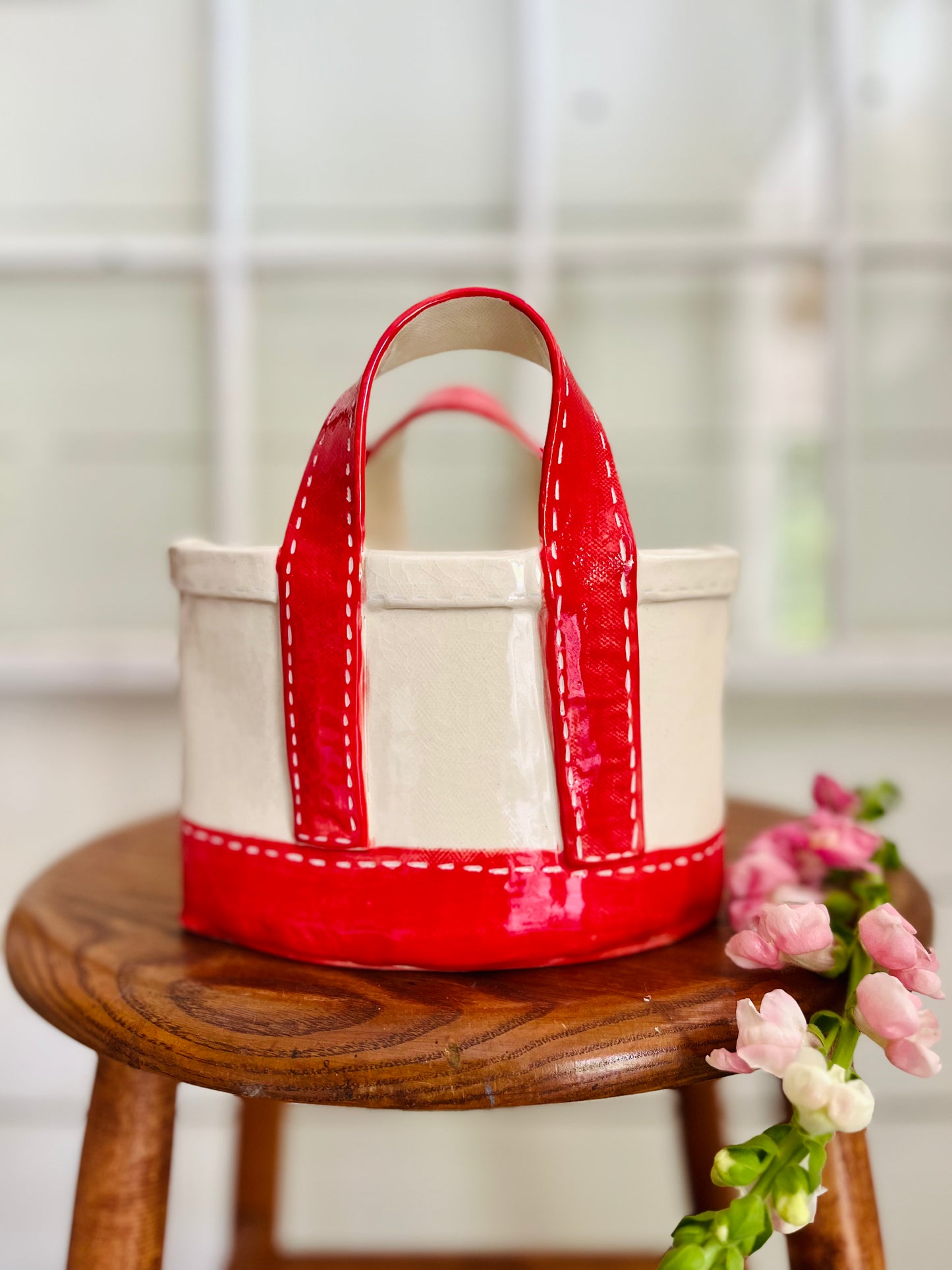 Tote Bag Planter: medium red