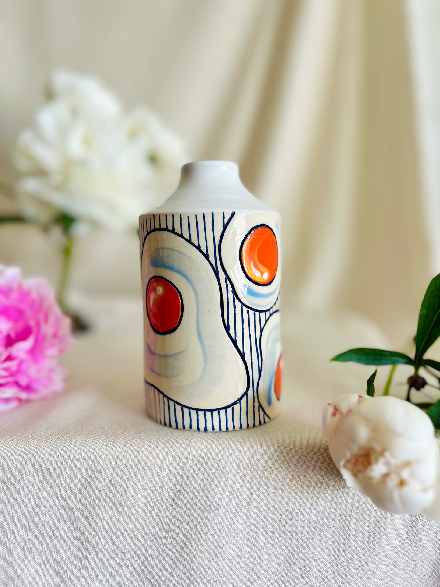 Egg Vase (small)