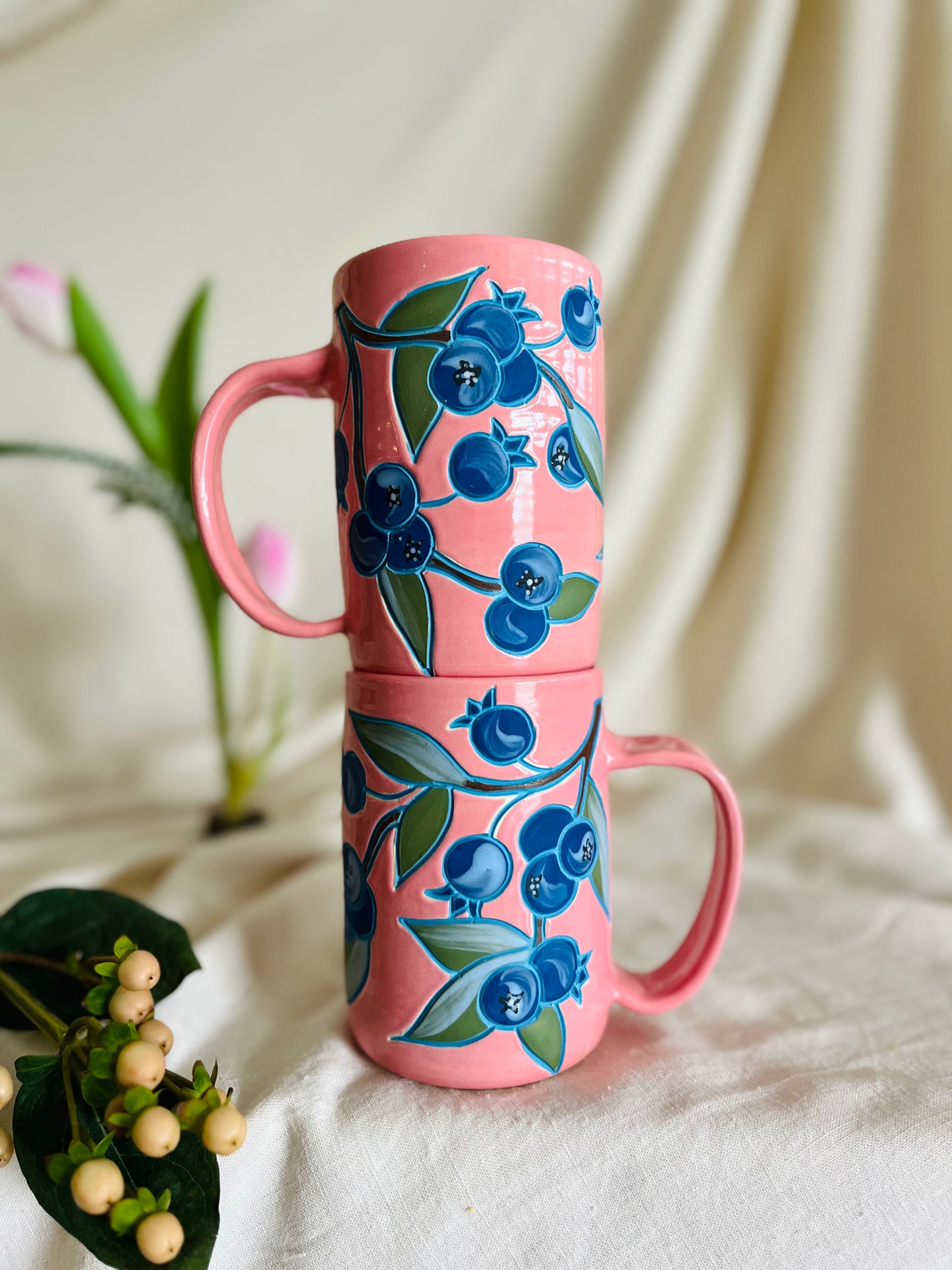 Blueberry Mug: pink