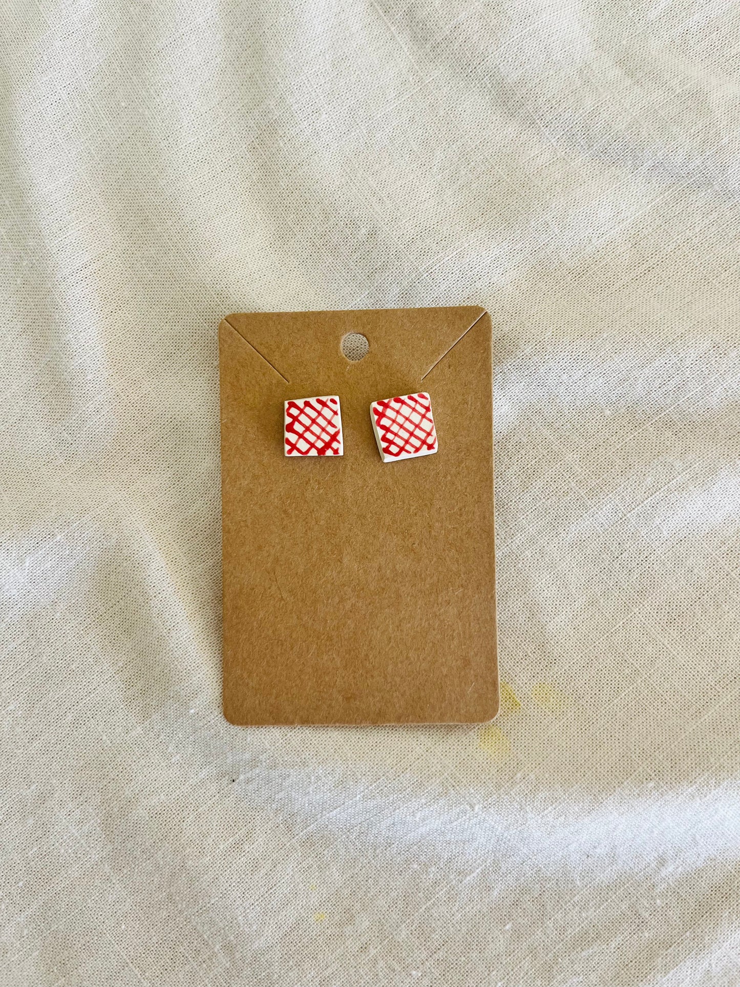 Earrings: studs