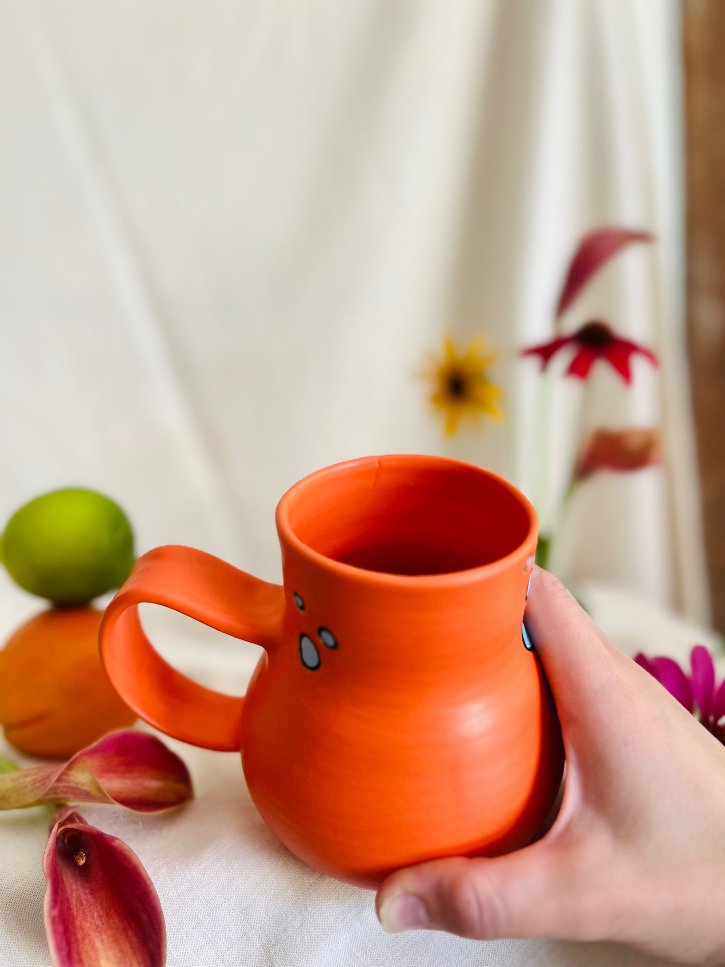 Crab Mug: orange *markdown*