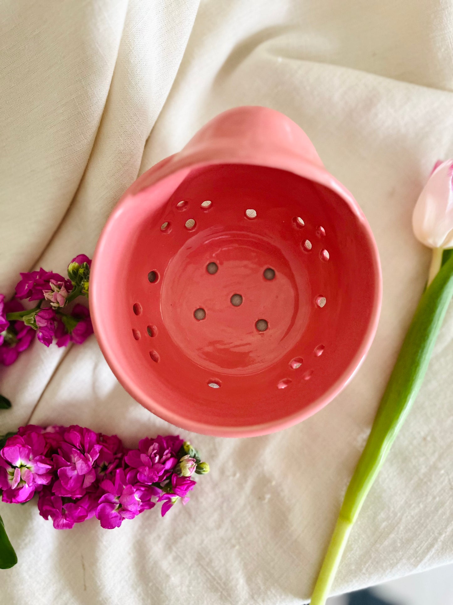 Berry Basket: pink