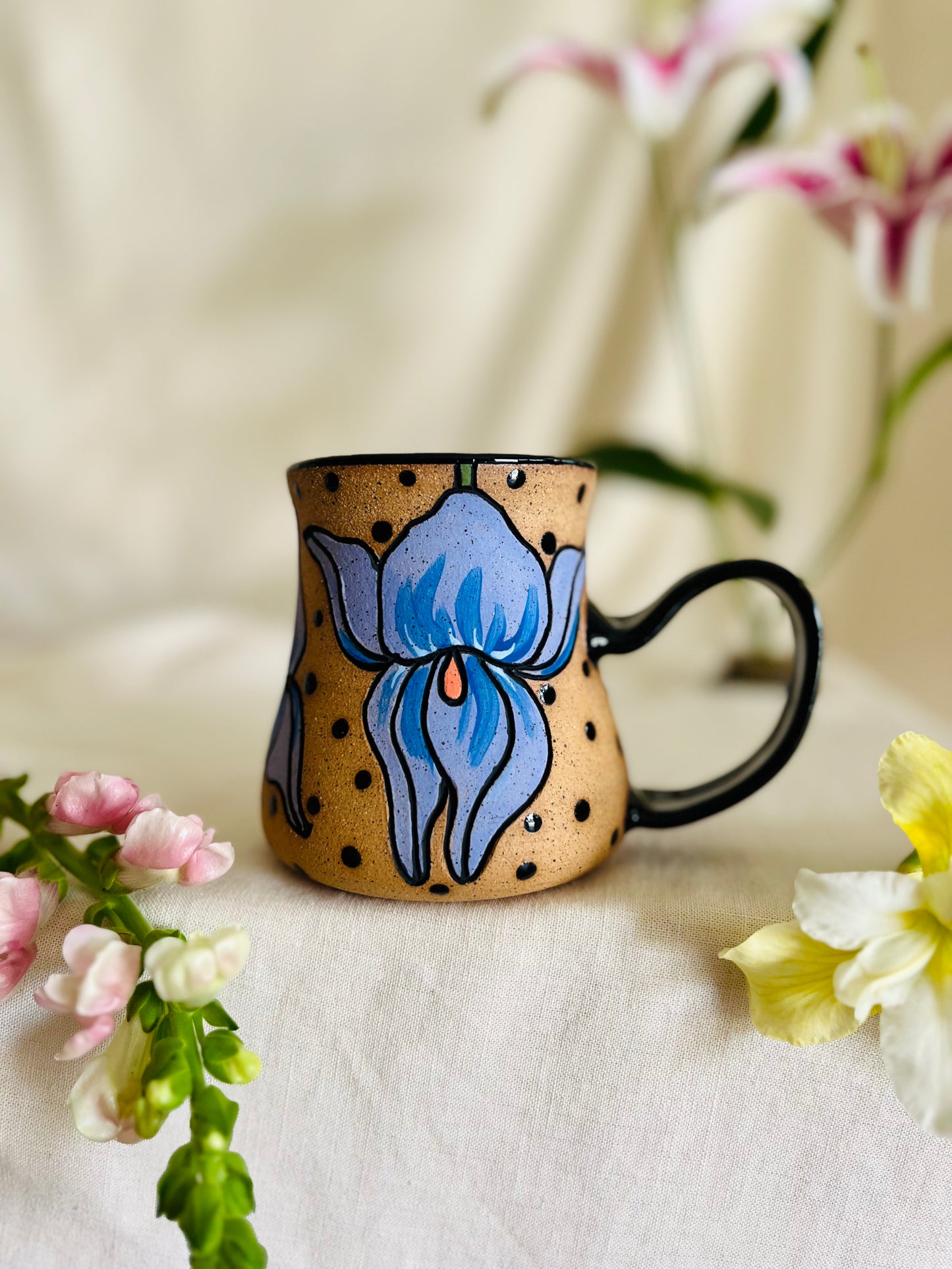 Iris Mug