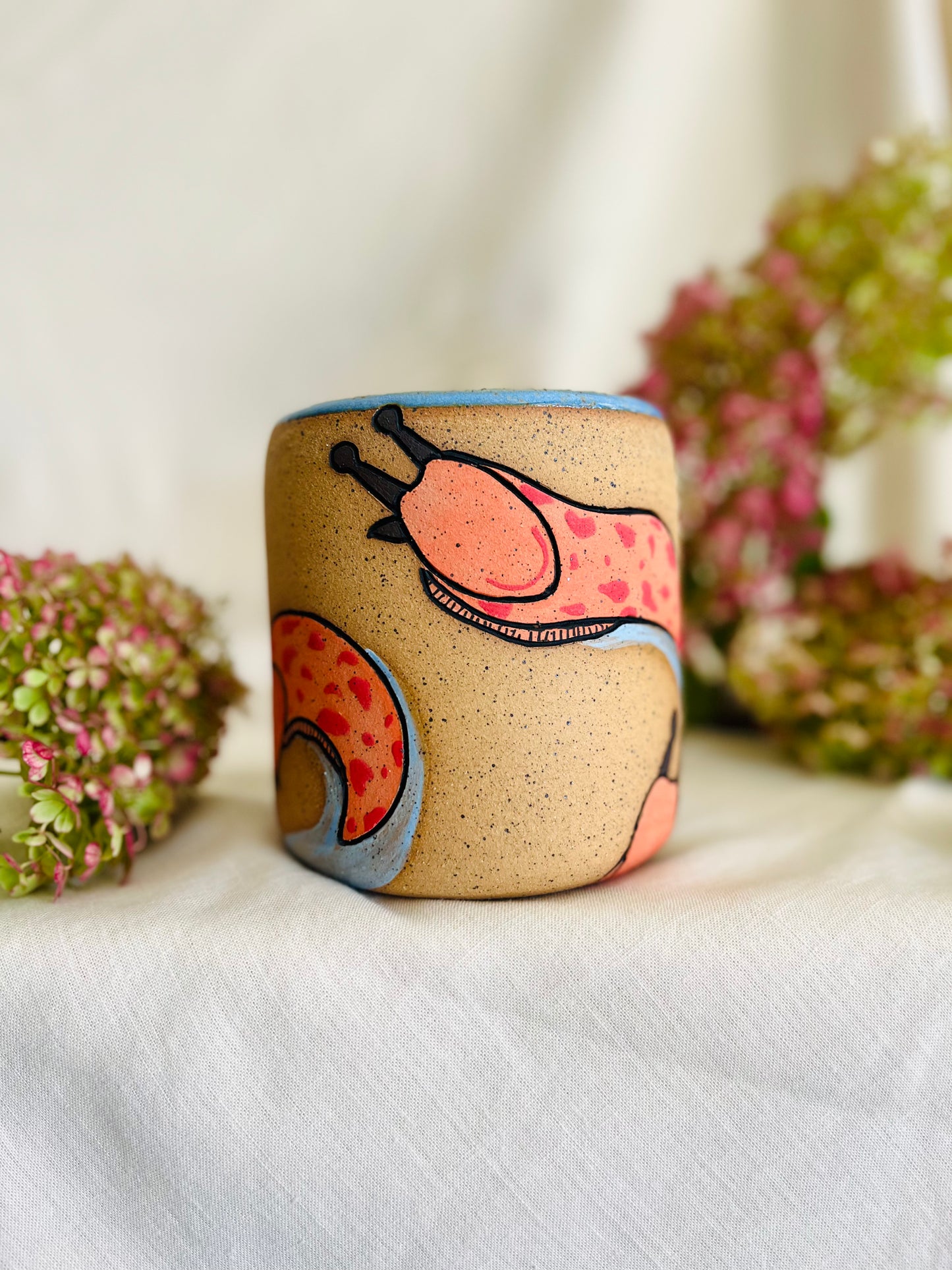 Slug Kitchen Utensil Holder