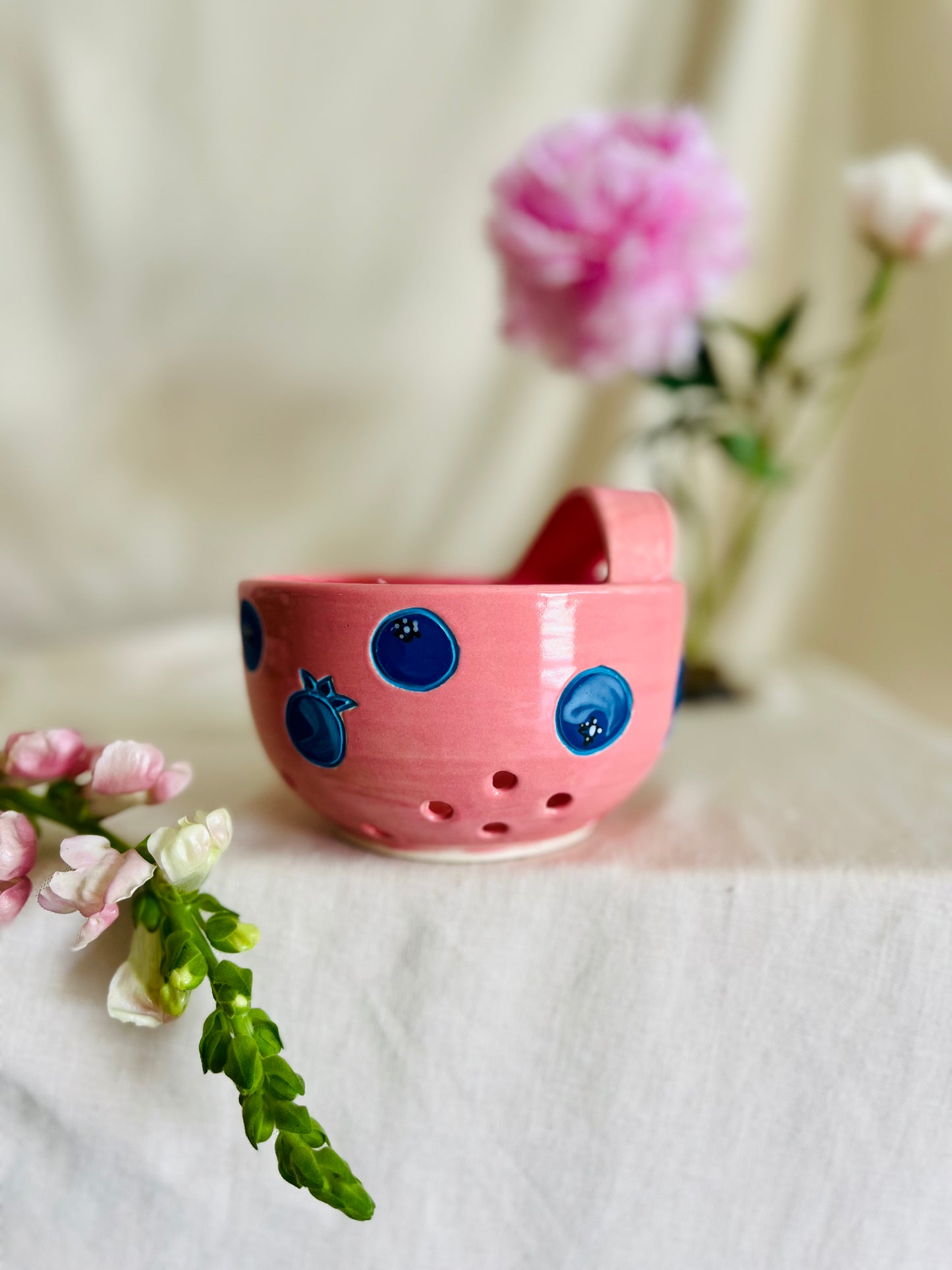 Berry Basket: blueberries