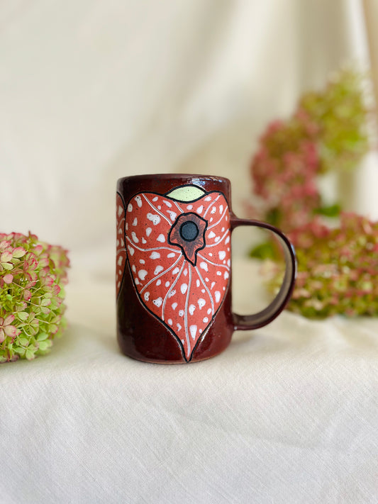 Pelican Flower Mug: burgundy