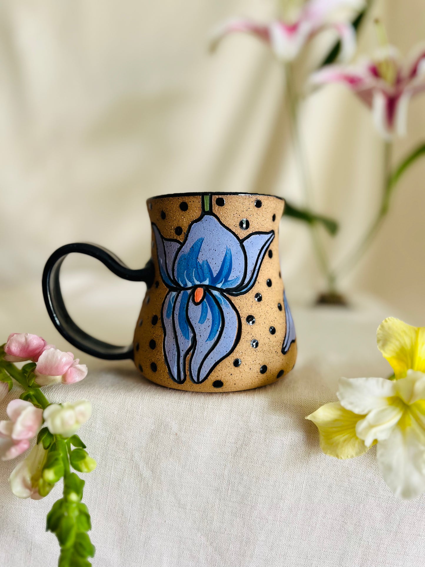 Iris Mug