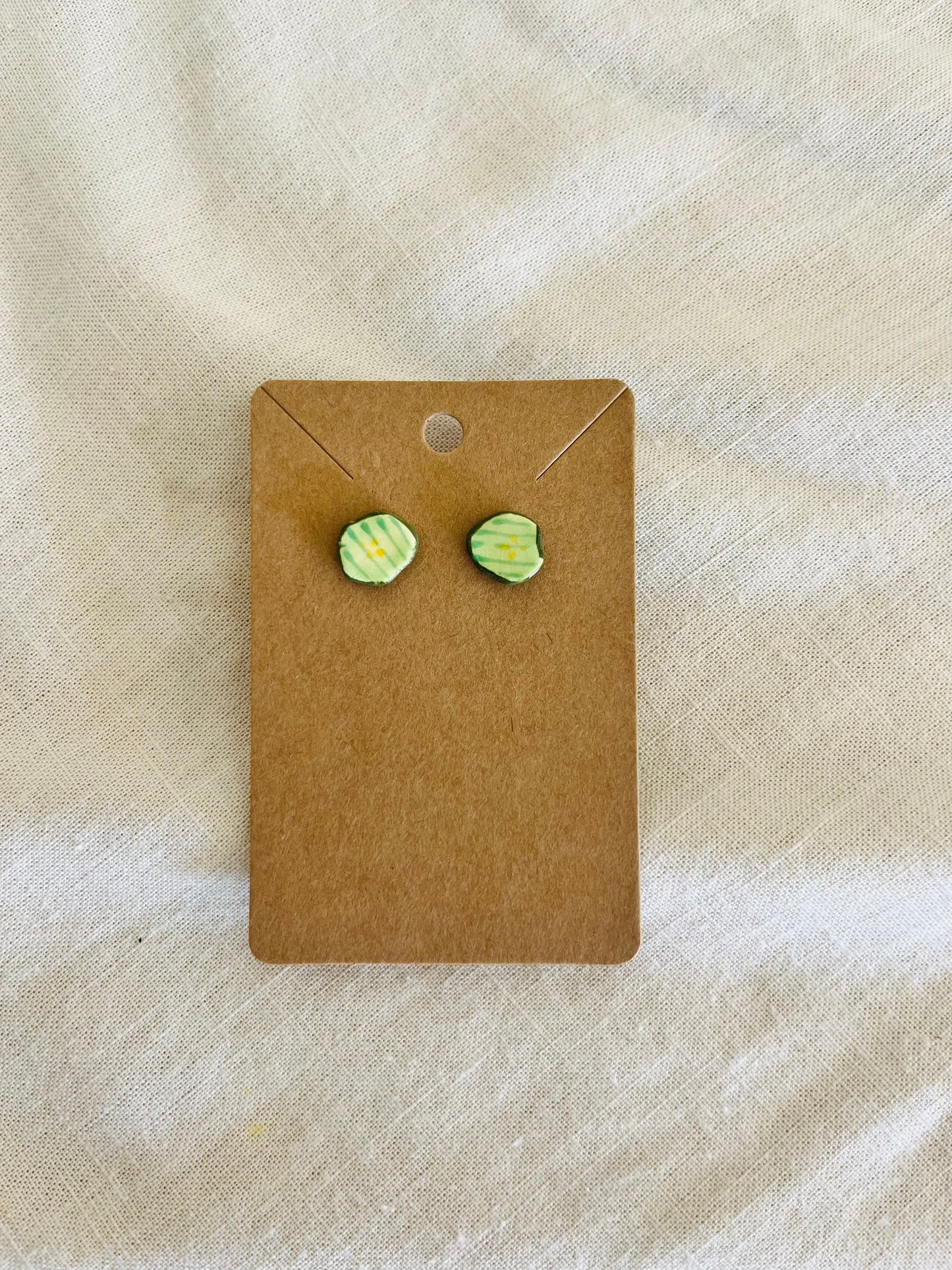 Earrings: studs